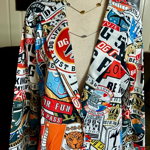 Charlie Charlie Charlotte • Large • Graffiti Travel Print • Multi-Colors Blazer - Picture 4 of 16